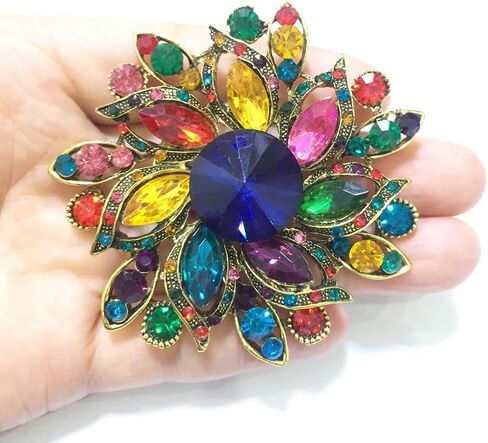 دبابيس ودبابيس مطلية بحجر الراين باللون الذهبي من Ezing لملابس الوشاح التنكرية in Kuwait