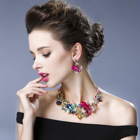 هامر طقم قلادة واقراط للنساء متعدد الالوان بتصميم زهور كريستالية كبيرة للنساء, غير متوفر, ان ايه in Kuwait