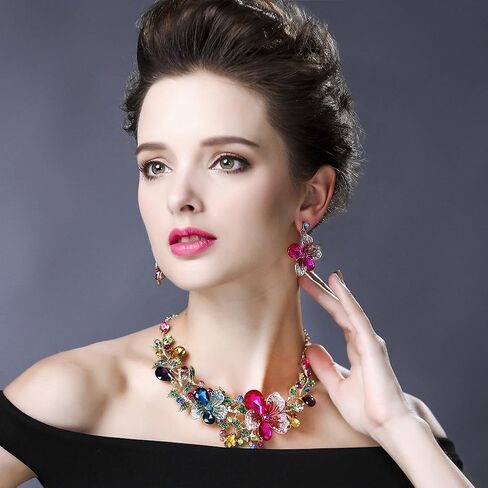 هامر طقم قلادة واقراط للنساء متعدد الالوان بتصميم زهور كريستالية كبيرة للنساء, غير متوفر, ان ايه in Kuwait