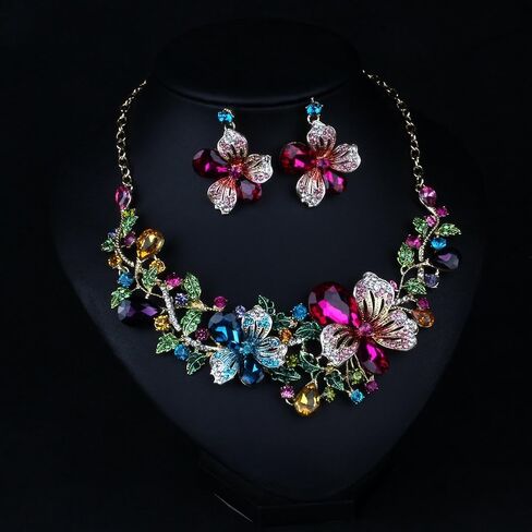 هامر طقم قلادة واقراط للنساء متعدد الالوان بتصميم زهور كريستالية كبيرة للنساء, غير متوفر, ان ايه in Kuwait