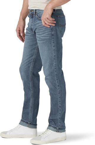 Lee Men's Legendary Athletic Taper Jean in Saudi Arabia