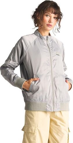 جاكيت نسائي من الساتان مطبوع عليه عبارة Members Only in Kuwait