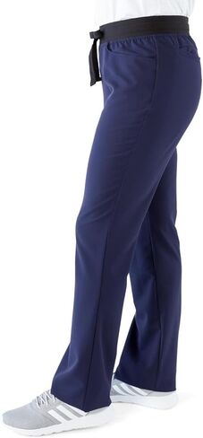 افي. بنطال نسائي Coastal Seven Pocket Bootcut Scrub مقاس L طويل in Kuwait