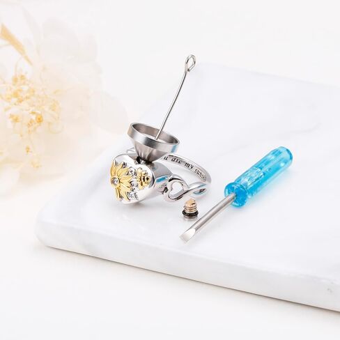 HOOHWE عباد الشمس جرة خاتم الحرق الدائري للرماد S925 الفضة الاسترليني شكل قلب عقد أحبائهم رماد أنت بلدي أشعة الشمس ديزي التذكارية تذكار المدلاة للأم ابنة زوجة المرأة الرماد البشري حجم 7 in Kuwait