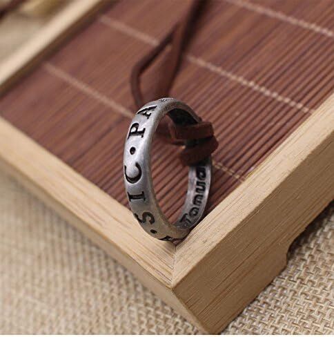 بيباي عقد بقلادة على شكل حلقة محفورة 4 دريك مطلي بالفضة الاسترلينية، سلسلة من الجلد البني in Kuwait