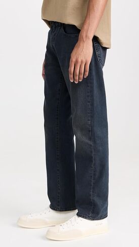 Levi's Men's 551Z Authentic Straight Jeans in Saudi Arabia