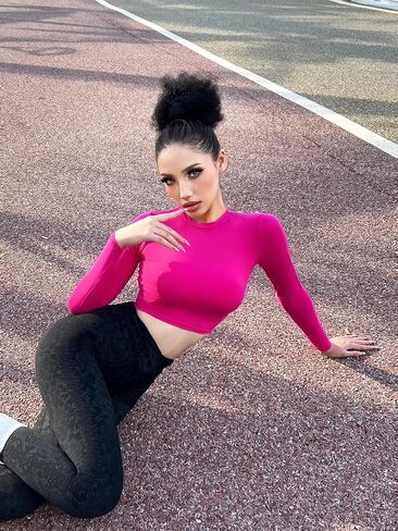 Flutnel 3 Piece Women's Crop Tops Long Sleeve Crew Neck Stretch Fitted Workout Exercise Crop Tops in Kuwait