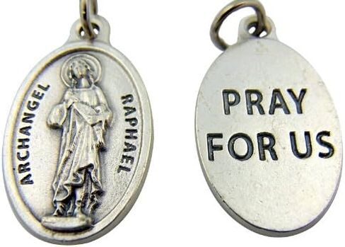قلادة L&M فضية اللون بقاعدة Archangel Saint Raphael Praray for Us Medal، 1 بوصة in Kuwait