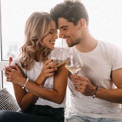 Seyaa هدايا الأزواج مطابقة الأساور Howlite والأسود ماتي العقيق إنفينيتي أساور للأزواج صديقها صديقة عاشق in Kuwait