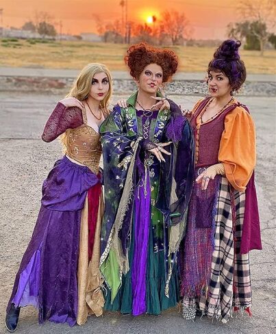 CJK 4 قطع Winifred ساندرسون شعر مستعار زي كيت قصيرة مجعد قلوب على شكل بني محمر شعر مستعار تأثيري مع الأسنان قلادة أقراط CJ018 in Kuwait