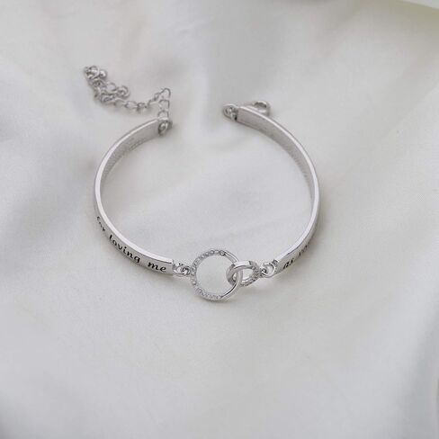 Zuo Bao Stepmother Gifts Stepmom Bracelet Thank You for Loving Me As Your Own Adjustable Charm Bracelet Mother in Law Gift in Saudi Arabia