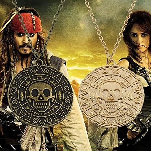 مجموعة واحدة من 6 قطع من بضائع قراصنة الكاريبي بدلايات عملات ذهبية ازتيك وسلسلة مفاتيح مطلية بالفضة والبرونز ورؤوس جمجمة قلادة قلادة سلسلة مفاتيح للمعجبين in Kuwait