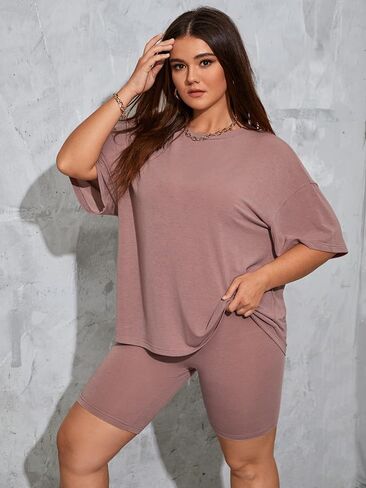 WDIRARA Women's Plus Size 2 Piece Outfits Half Sleeve Oversized Tee with Biker Shorts Set Tracksuit in Kuwait