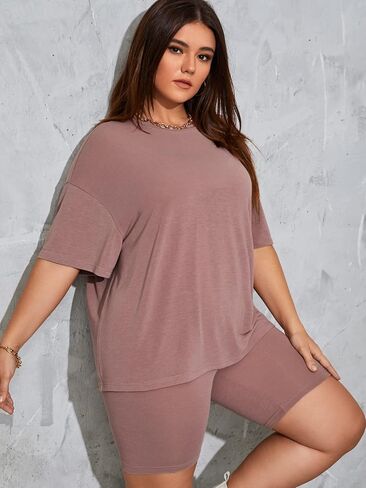 WDIRARA Women's Plus Size 2 Piece Outfits Half Sleeve Oversized Tee with Biker Shorts Set Tracksuit in Kuwait