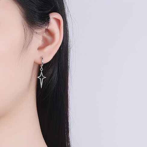 أقراط كارول آند ألين من الفضة الإسترليني عيار 925 متدلية على شكل نجمة مجوفة لامعة in Kuwait