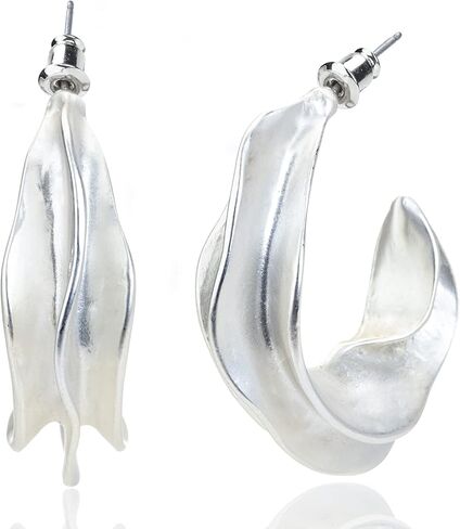 تشارلي بيج اقراط حلقية للنساء | اقراط حلقية فضية كبيرة | اقراط منحوتة | لا تسبب الحساسية، زنك، بدون احجار كريمة in Kuwait