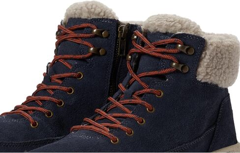 حذاء Skechers Glacial Ultra-Woodsy الأنيق للسيدات in Kuwait