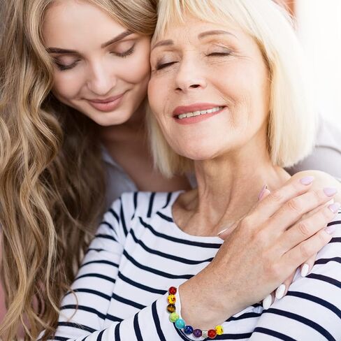 MDPOO هدايا عيد الميلاد الستين للنساء هدية عيد ميلاد 60 للنساء سوار شاكرا مع بطاقة رسالة in Kuwait