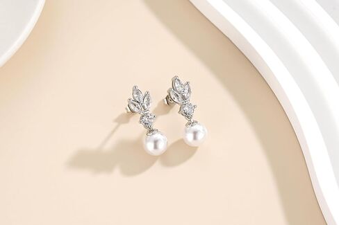 زد ار يو طقم مجوهرات للنساء من الفضة الاسترليني عيار 925 مكون من عقد واقراط متدلية مطلية بالذهب الابيض وحلق زركونيا مكعب لامع لحفلات الزفاف والحفلات الراقصة وهدايا العروس ووصيفة العروس in Kuwait