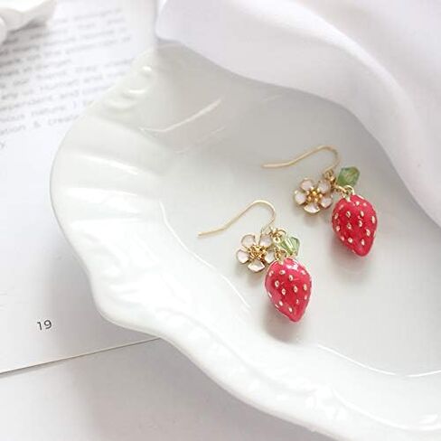 3D لطيف الحلو الفراولة الحمراء سحر الأزرار الزهور الذهبية زهرة الكرز الأبيض 18K الذهب مطلي استرخى القرط in Kuwait