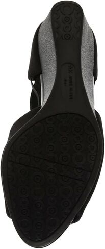 آن كلاين توفا in Kuwait