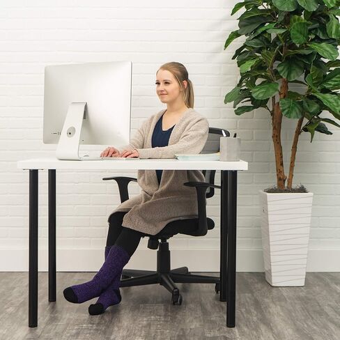 4 أزواج من الجوارب الحرارية الثقيلة للسيدات من Hot Feet - طاقم سميك معزول للطقس الشتوي البارد؛ مقاس الحذاء 4-10.5 in Kuwait