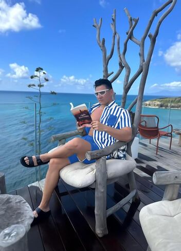 LecGee الرجال قطعتين رياضية السراويل فلامنغو قصيرة الأكمام الاستوائية قميص الصيف مجموعة ملابس هاواي (الأزرق، المتوسط) in Kuwait