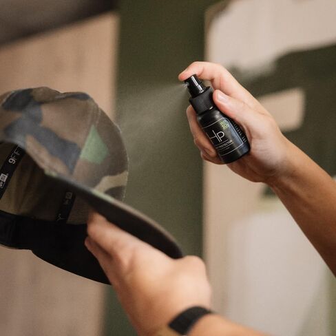 منظف ​​القبعة صديق للبيئة من SNEAKER LAB - آمن للاستخدام على معظم المواد in Kuwait