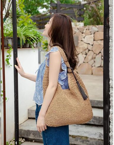 QTKJ المنسوجة يدويا لينة كبيرة حقيبة كتف القش مع شرابات سوداء بوهو القش مقبض حمل ريترو الصيف حقيبة شاطئية الروطان حقيبة يد in Kuwait