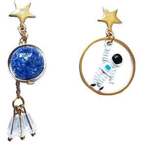 Creative Cartoon Asymmetrical Astronaut Blue Planet Stud Earrings for Women Charm Jewelry Cute Star Moon Earth Spaceman Drop Earrings