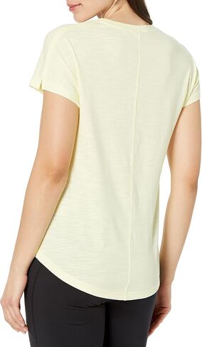 Columbia Women's Cades Cape Tee in Kuwait