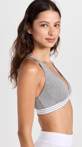 حمالة صدر متقاطعة من الخلف للنساء | صورة ظلية حمالة صدر لاسلكية Crossback مع فتحة رقبة على شكل حرف V عميقة | نسيج مودال فائق النعومة in Kuwait