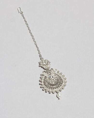 بيندهاني مجوهرات بوليوود الهندية للنساء، اكسسوارات شعر مانغ تيكا، غطاء راس لوصيفة العروس وحفلات الزفاف بنمط باهوبالي التقليدي مطلي بالفضة واقراط شاندبالي كوندان مجوهرات مانغ تيكا, كريستال معدن فضي in Kuwait