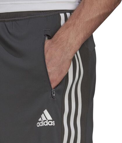 شورت 2 Move Sport 3-Stripes مصمم للرجال من أديداس in Saudi Arabia