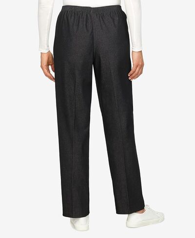 Alfred Dunner Women's Petite Black Denim Proportioned Medium Pant in Kuwait