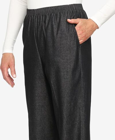 Alfred Dunner Women's Petite Black Denim Proportioned Medium Pant in Kuwait