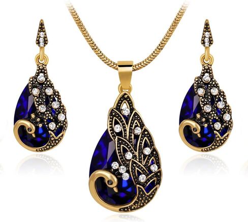 هدية للسيدات من Ezing طقم مجوهرات بتصميم طاووس أخضر مطلي بالذهب وقلادة وأقراط in Kuwait