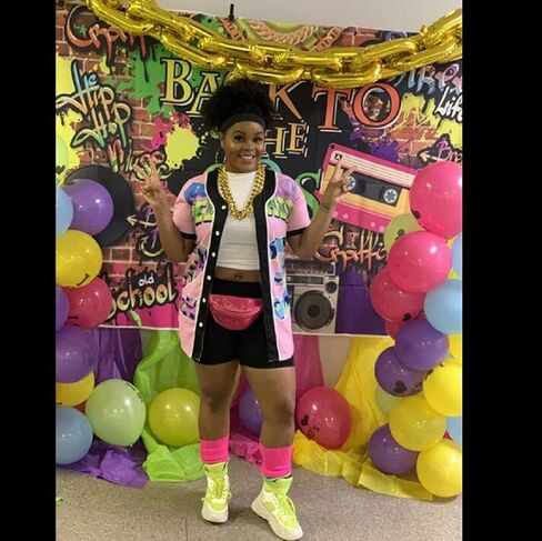 واي دبليو كيو زد واي بي 3 قطع هيب هوب مكتنزة سلسلة ذهبية مزيفة على شكل دولار للرجال والنساء، طقم زي مغني الراب الثمانينيات والتسعينيات، مقاس L, Large, بلاستيك in Kuwait