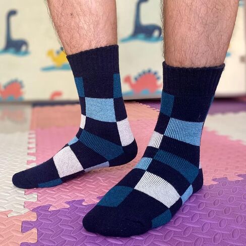 YWSLRC Mens Super Thick Wool Socks Thermal Hiking Winter Warm Soft Comfort Boot Casual Crew Socks,7-12 in Kuwait