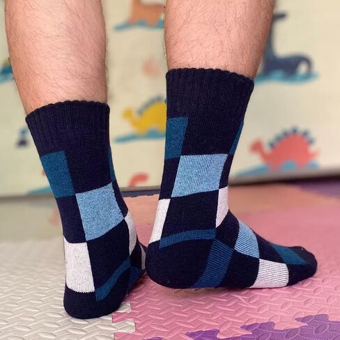 YWSLRC Mens Super Thick Wool Socks Thermal Hiking Winter Warm Soft Comfort Boot Casual Crew Socks,7-12 in Kuwait