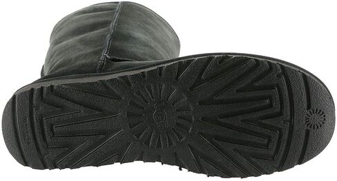 حذاء نسائي كلاسيكي طويل القامة من UGG174 مقاس 5 BM US أسود in Saudi Arabia