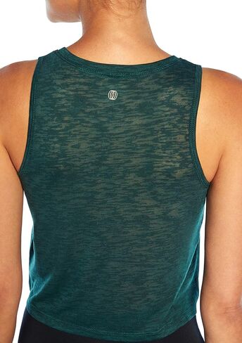 قميص بدون أكمام نسائي أساسي من مجموعة Balance in Kuwait