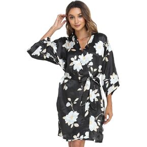 season dressing Women Floral Robes Bridesmaids Short Satin Kimono Sleepwear for Wedding Party in Saudi Arabia