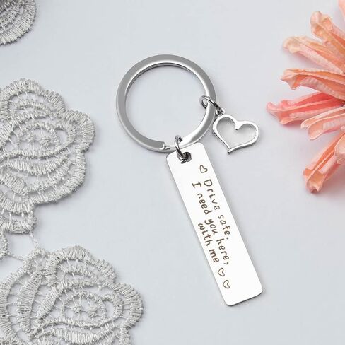 سلسلة مفاتيح آمنة للقيادة لصديق الأب والأم، هدايا الأخت، هدايا للأخ، هدايا عيد ميلاد الأخ من الأخت، هدايا عيد الحب للزوج والصديقات، هدايا عيد الميلاد للأصدقاء والأخت in Kuwait