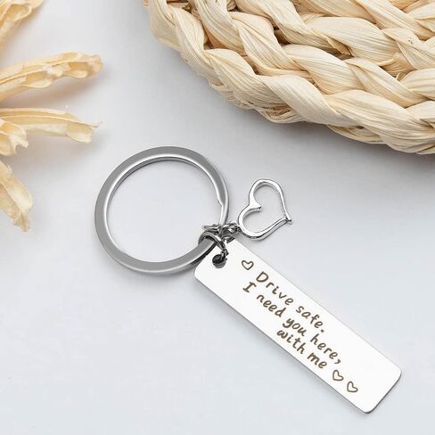سلسلة مفاتيح آمنة للقيادة لصديق الأب والأم، هدايا الأخت، هدايا للأخ، هدايا عيد ميلاد الأخ من الأخت، هدايا عيد الحب للزوج والصديقات، هدايا عيد الميلاد للأصدقاء والأخت in Kuwait