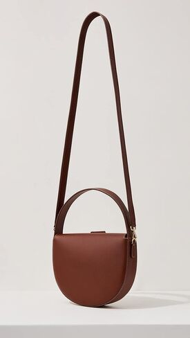 A.P.C. جيبة كيس نسائية صغيرة in Kuwait