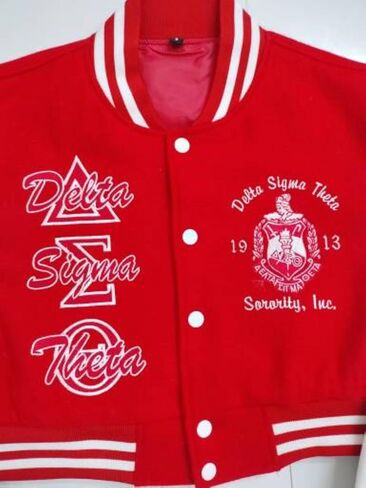 سترة DVine 9 Designs Delta Sigma Theta Crop Varsity بأكمام من الجلد النباتي عالي الجودة | بائع معتمد in Saudi Arabia