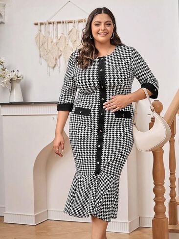WDIRARA Women's Plus Size Houndstooth Button Front Round Neck Split Hem Bodycon Dress in Kuwait