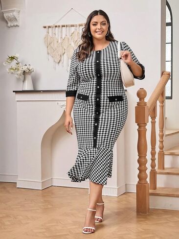 WDIRARA Women's Plus Size Houndstooth Button Front Round Neck Split Hem Bodycon Dress in Kuwait