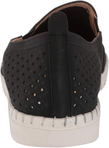 Easy Street Women's Fresh Slip-on in Saudi Arabia